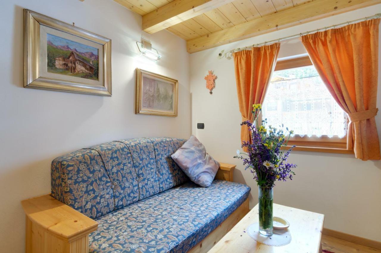 Cianbolpin Guesthouse Canazei Exterior photo